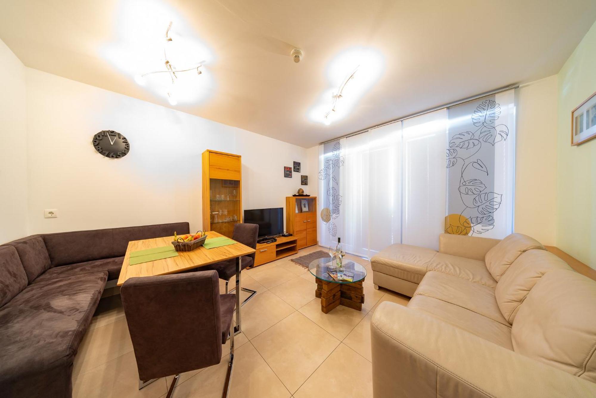 Appartement Klosterhuegel Haus im Ennstal Ngoại thất bức ảnh